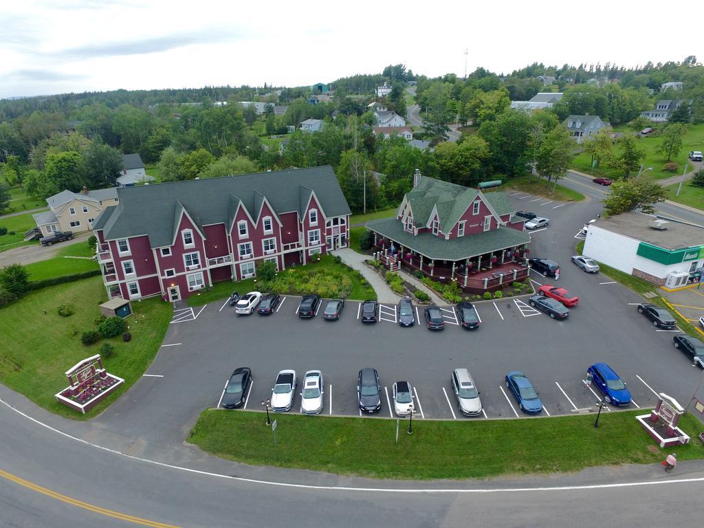 Lynwood Inn Baddeck Inlet Kültér fotó